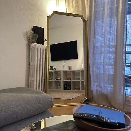 Apartament Spacieux De Charme Ideal Pour Les Couples Ou Les Familles