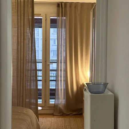 Apartament Spacieux De Charme Ideal Pour Les Couples Ou Les Familles *